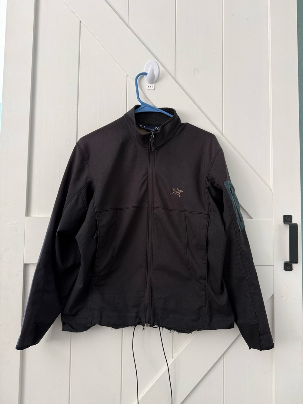 Women’s Arc'teryx black Softshell Jacket Windstopper Flaws Large